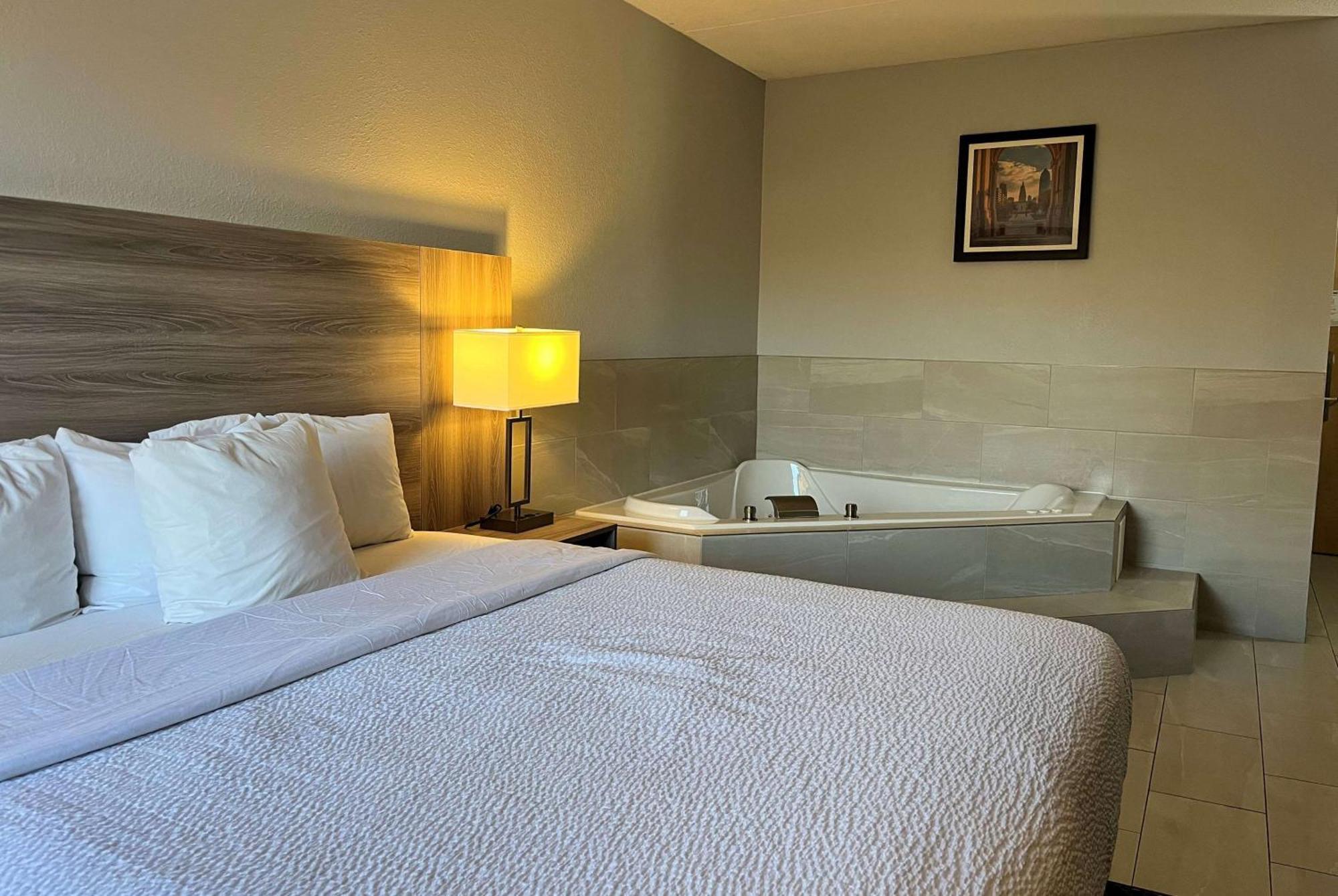 Baymont By Wyndham Indianapolis South Hotell Exteriör bild
