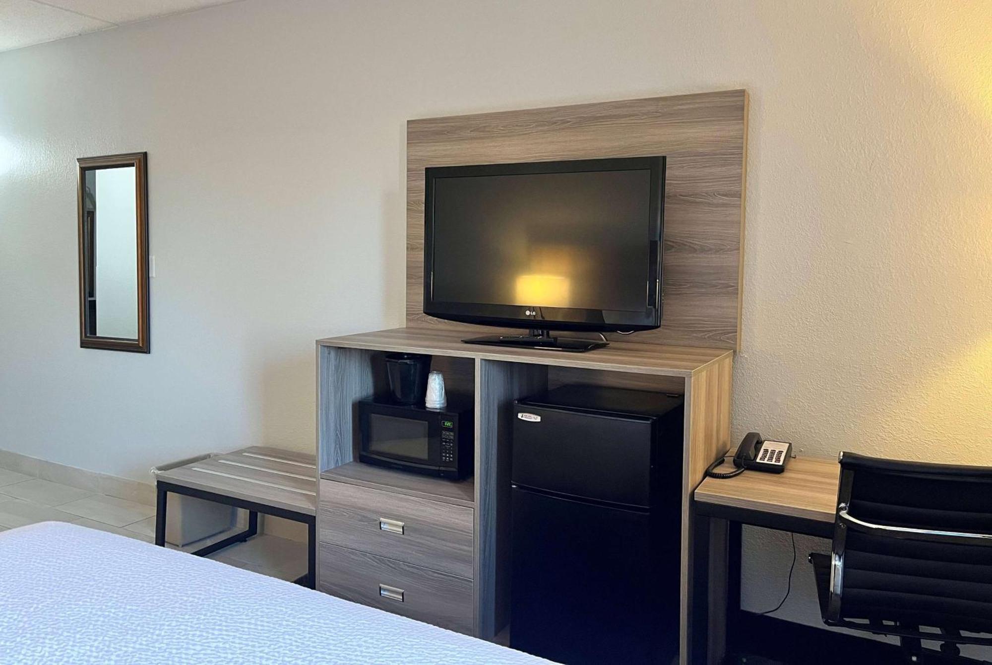Baymont By Wyndham Indianapolis South Hotell Exteriör bild