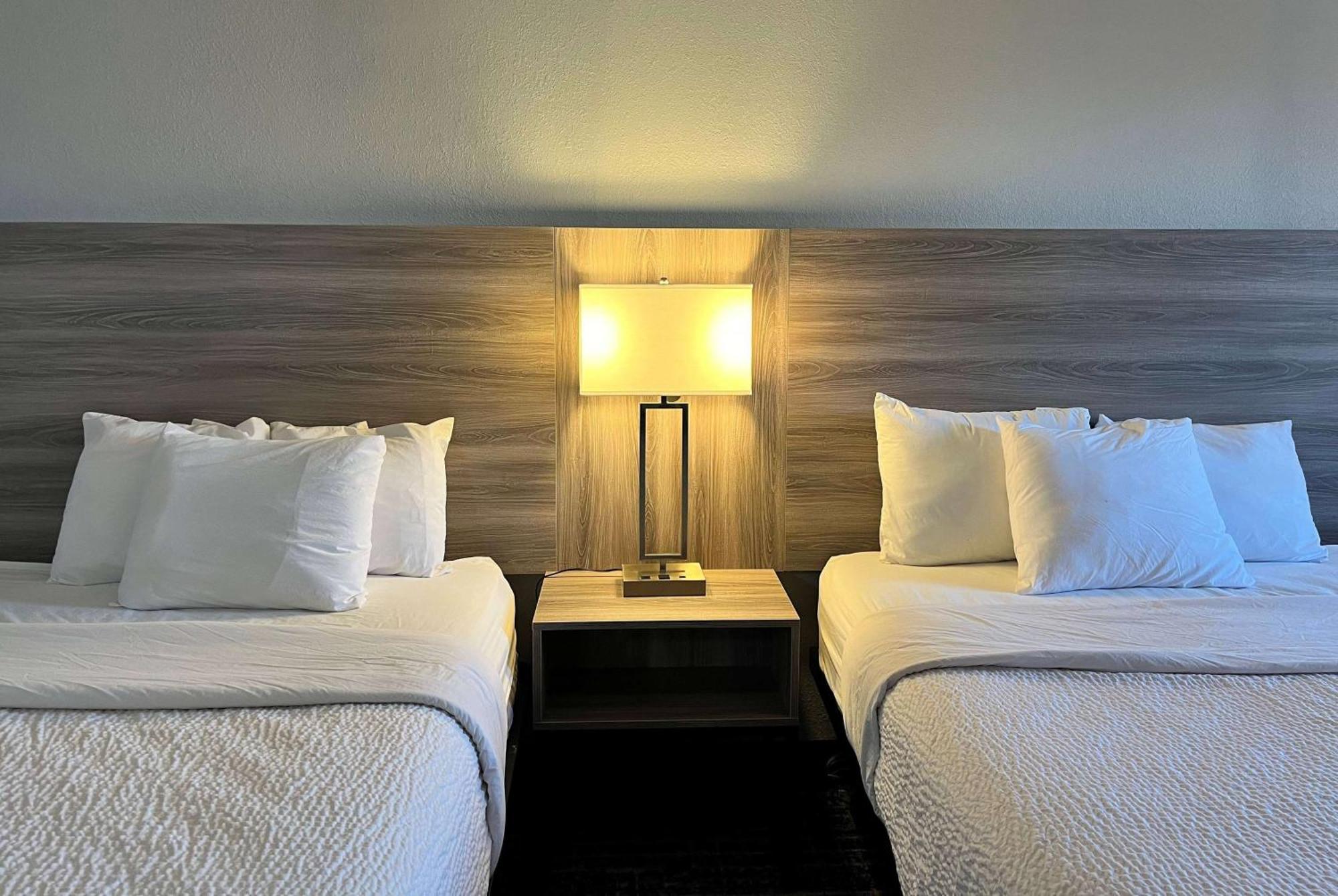 Baymont By Wyndham Indianapolis South Hotell Exteriör bild