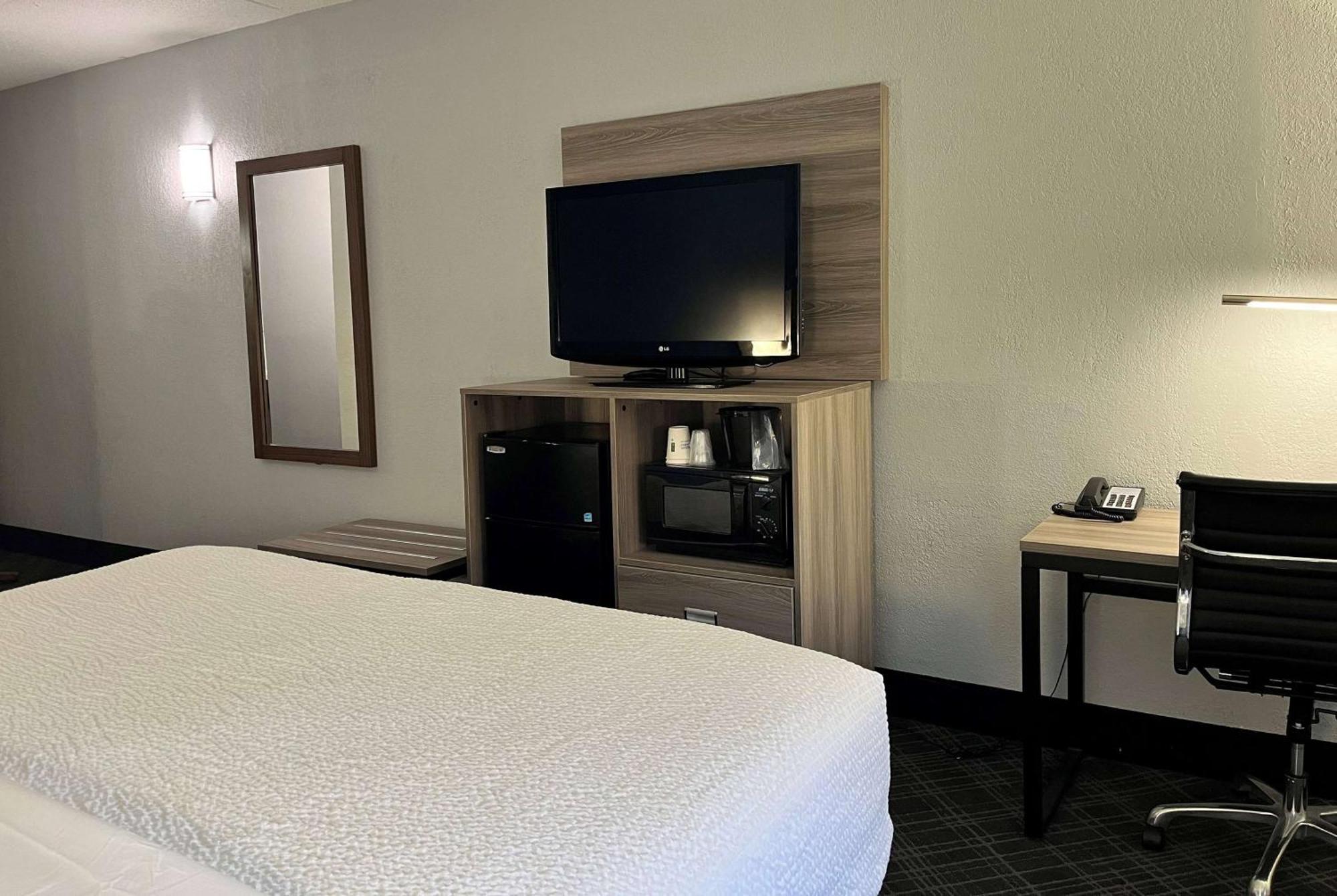 Baymont By Wyndham Indianapolis South Hotell Exteriör bild