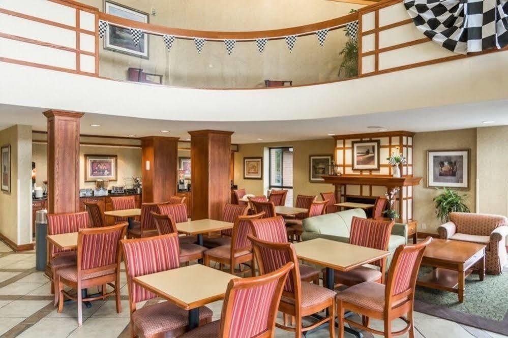 Baymont By Wyndham Indianapolis South Hotell Exteriör bild